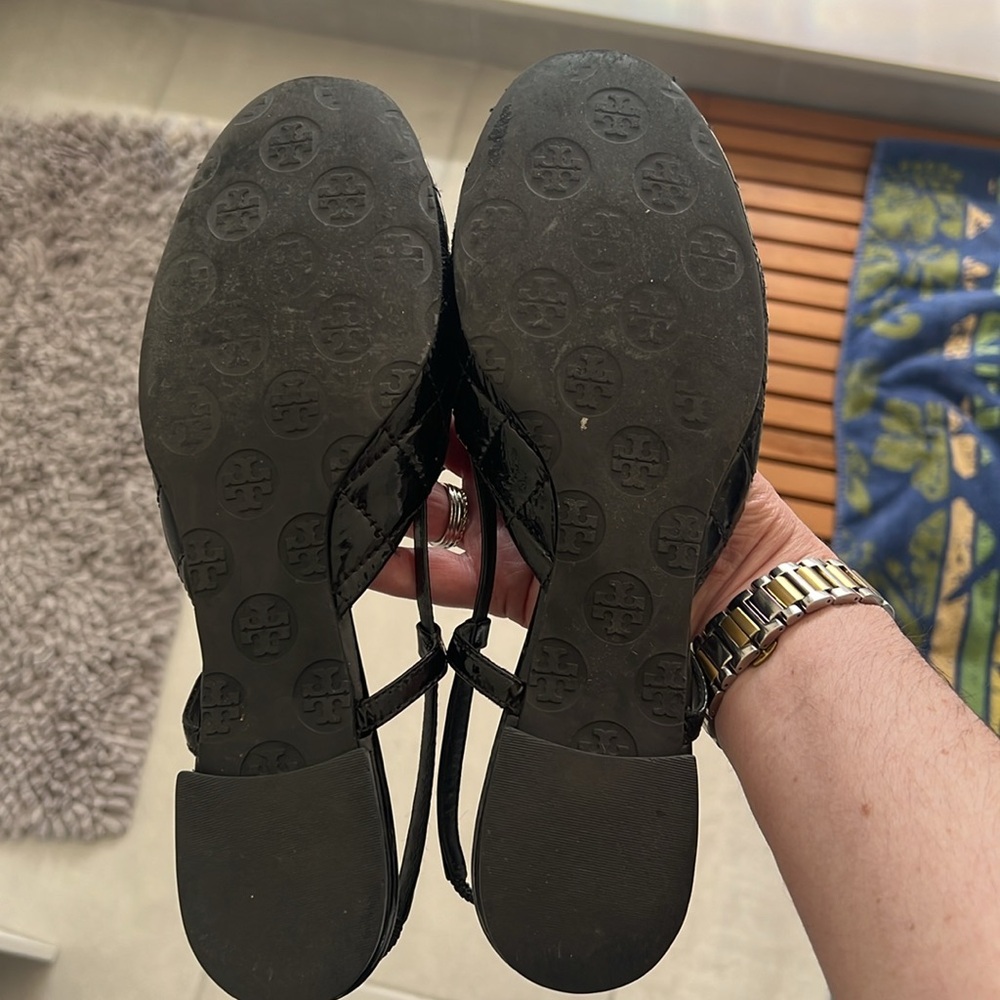 Tory Burch Black Slingback Flats with Gold Emblem - Picture 3 of 4